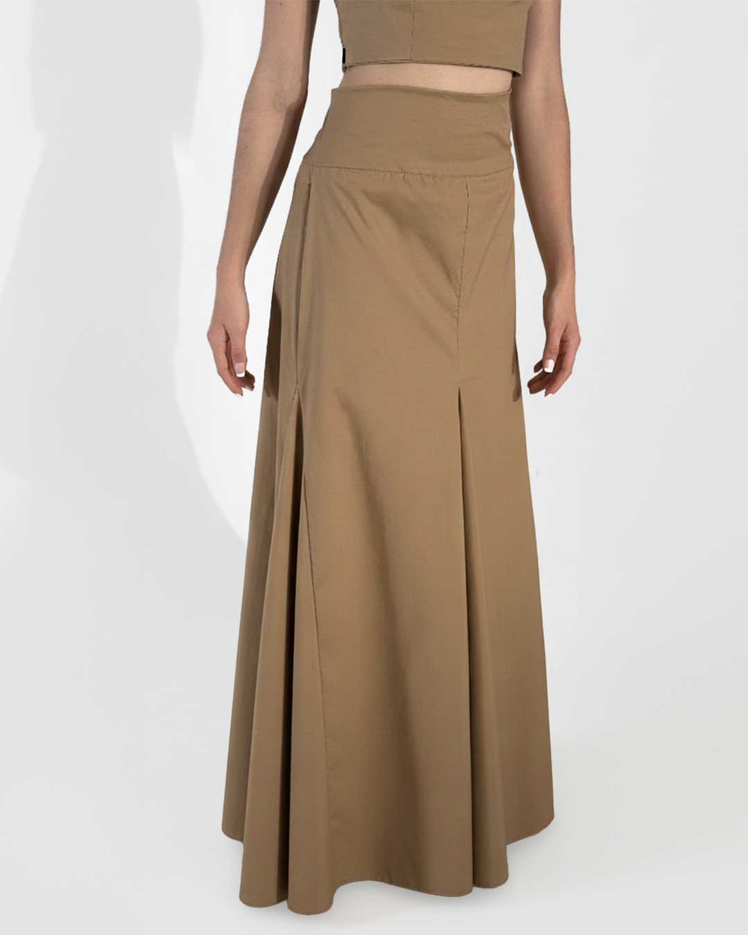 FALDA LARGA EN ABANICOS