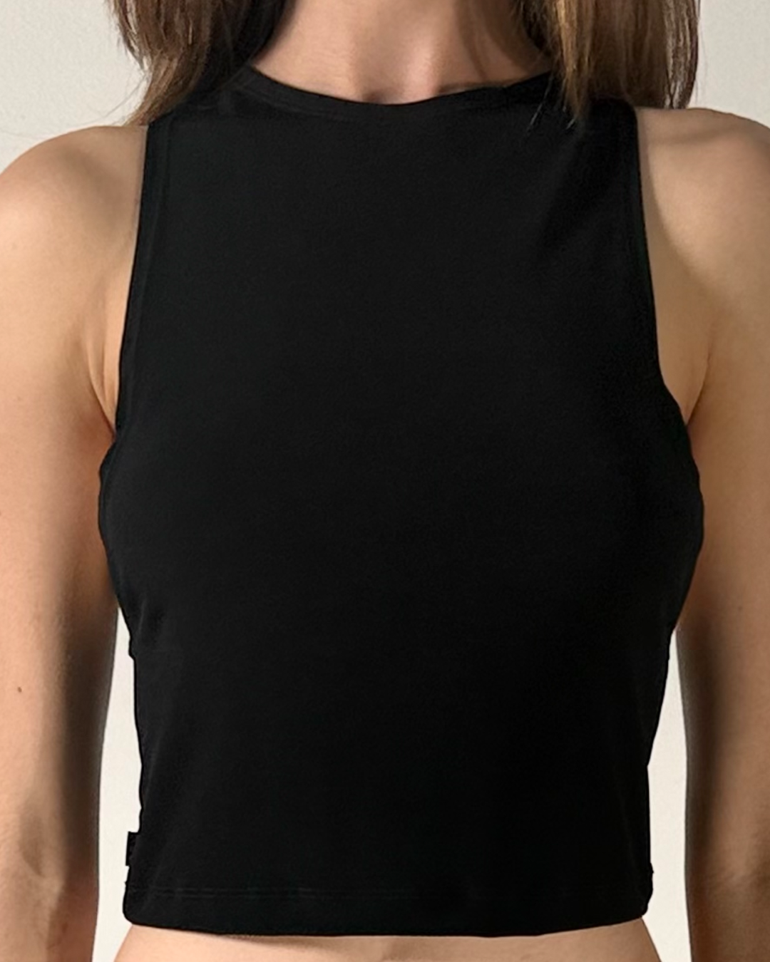 TOP CORTO ESPALADA ENTORCHADA